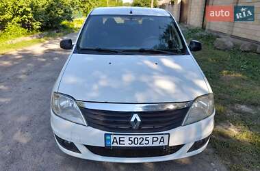 Седан Renault Logan 2012 в Дніпрі