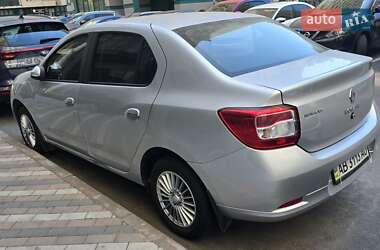 Седан Renault Logan 2013 в Киеве