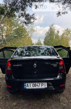 Седан Renault Logan 2011 в 