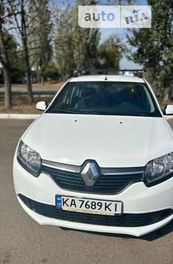 Седан Renault Logan 2013 в Києві