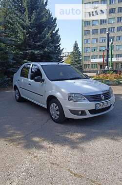 Седан Renault Logan 2011 в Чернігові