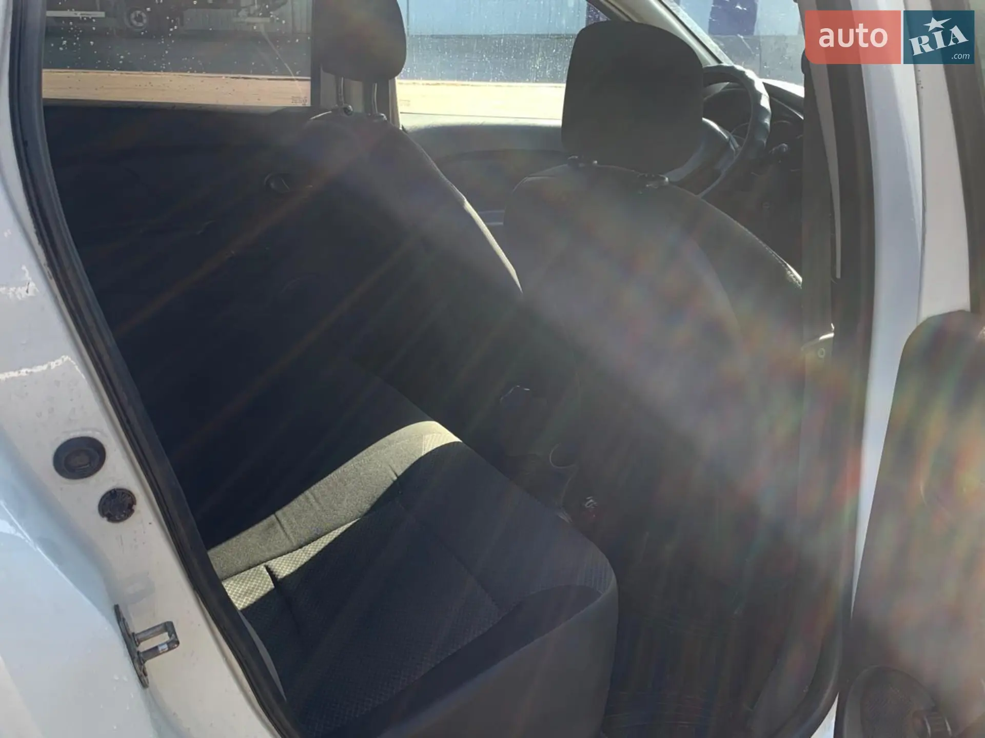 2015 Renault Logan - мініатюра 7