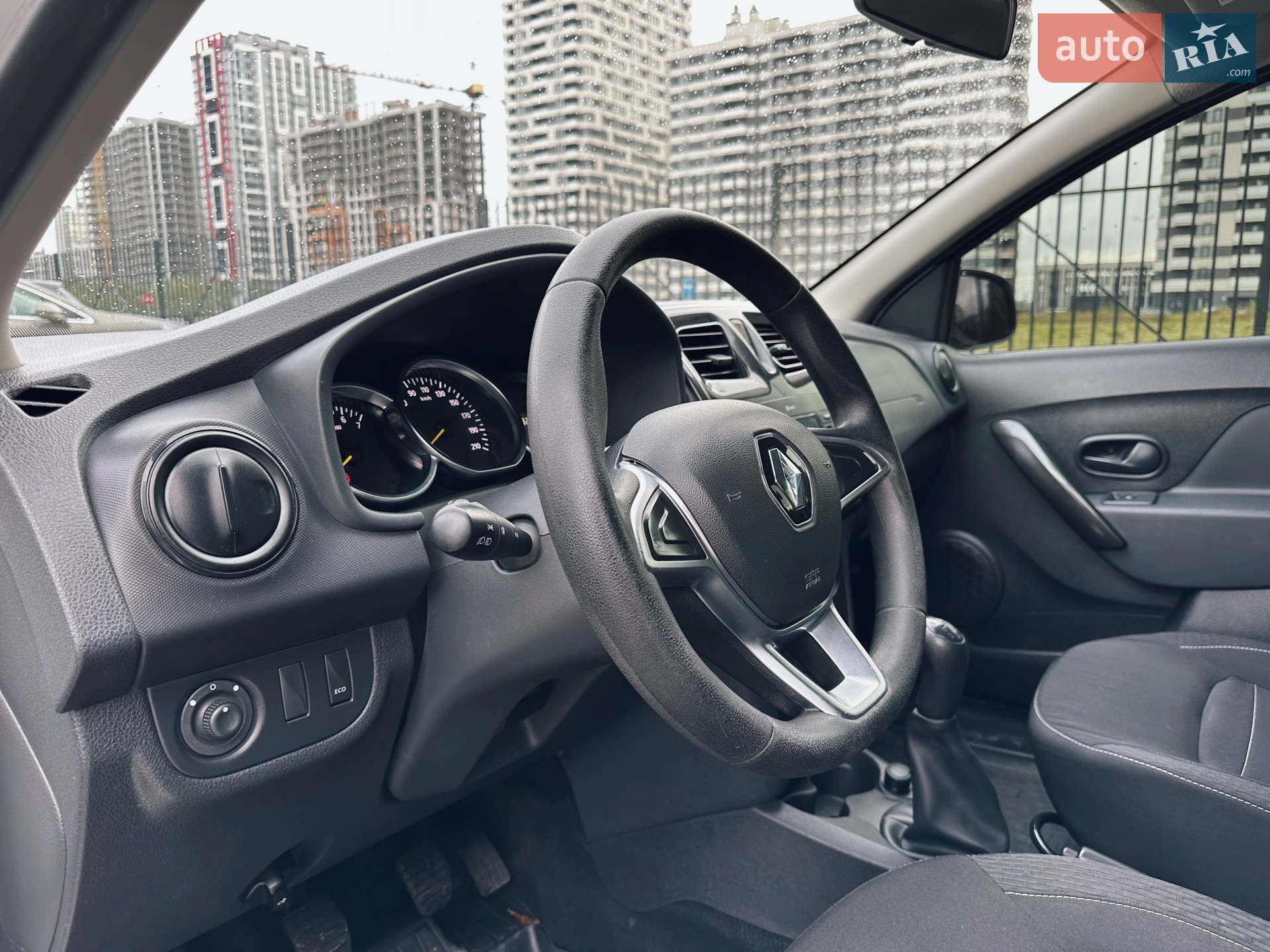 2021 Renault Logan - мініатюра 6