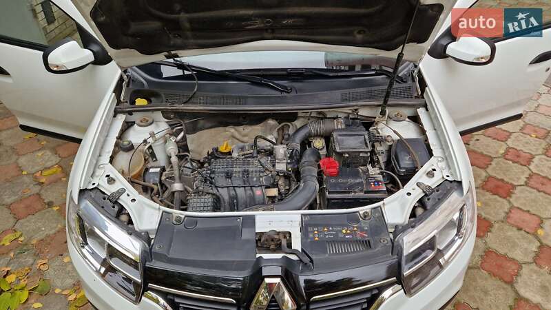 Седан Renault Logan 2018 в Тернополі