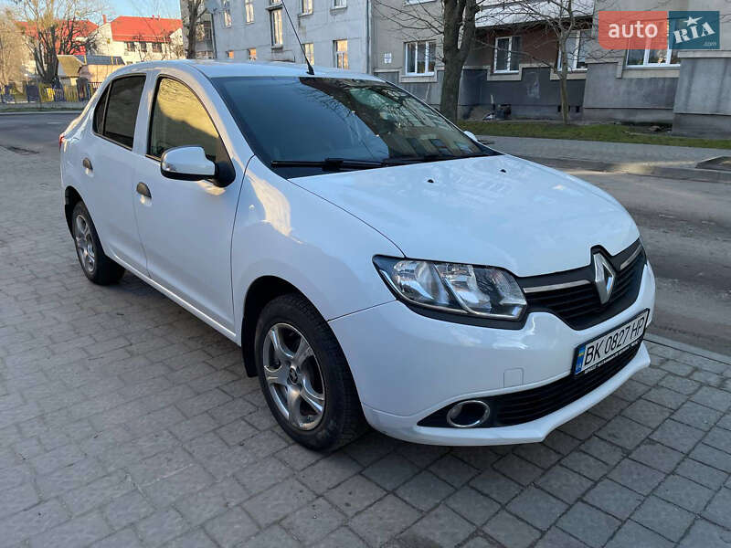 Renault Logan 2015