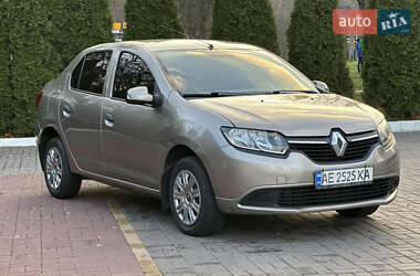 Седан Renault Logan 2014 в Києві