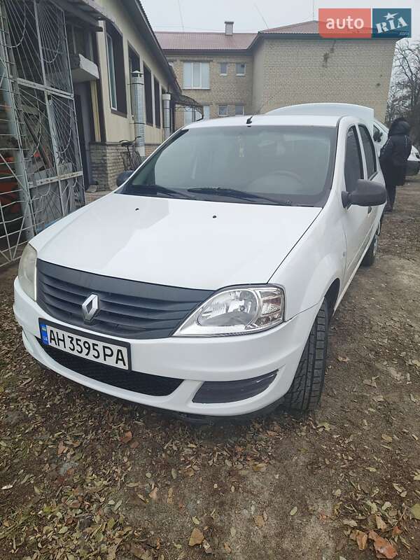 Седан Renault Logan 2011 в Краматорске