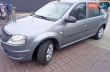 Седан Renault Logan 2010 в Запоріжжі