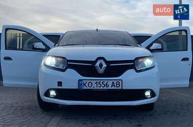 Седан Renault Logan 2013 в Ужгороде