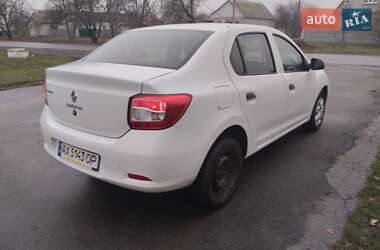 Седан Renault Logan 2014 в Краснограді