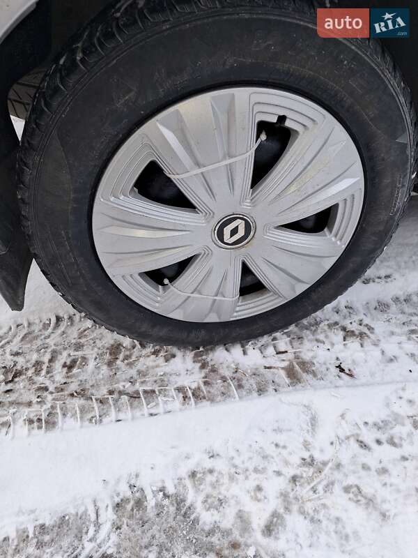 Универсал Renault Logan 2010 в Житомире