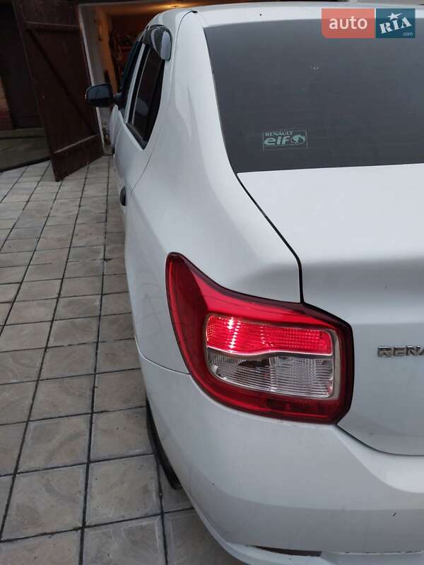 Седан Renault Logan 2015 в Виннице