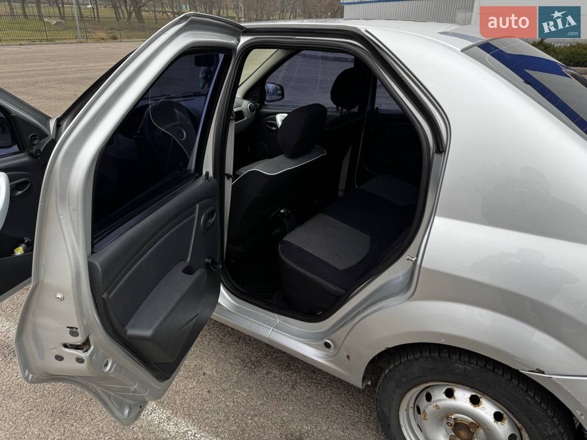 2012 Renault Logan - мініатюра 5