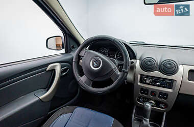 Седан Renault Logan 2010 в Киеве