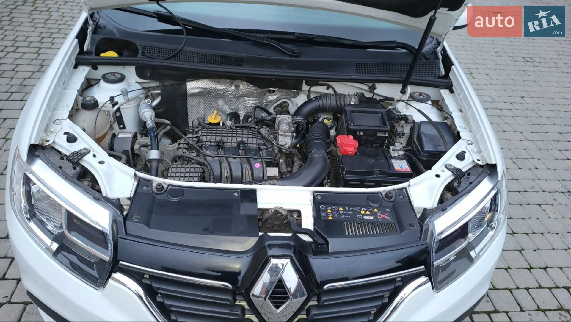 2021 Renault Logan - мініатюра 2