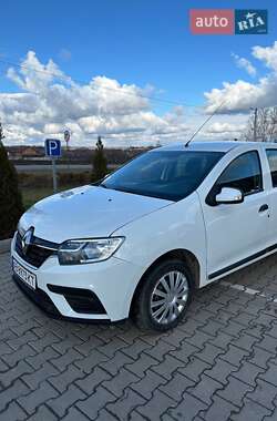 Седан Renault Logan 2021 в Липовце