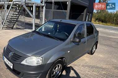 Седан Renault Logan 2010 в Львове