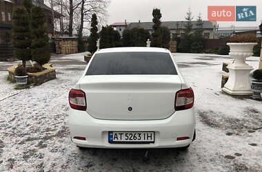 Седан Renault Logan 2013 в 