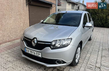 Седан Renault Logan 2014 в Тернополе