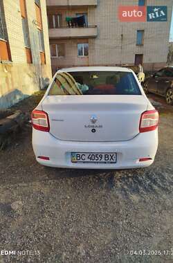 Седан Renault Logan 2015 в 