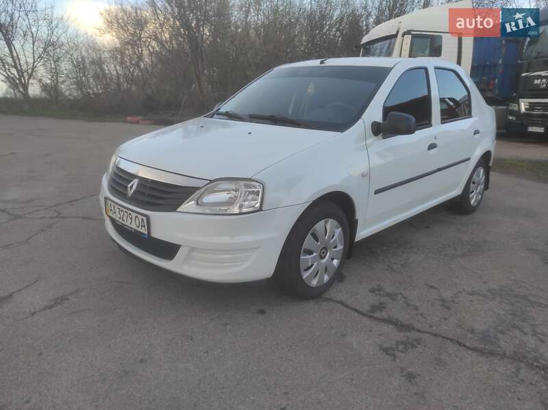 Renault Logan 2012 Renault Logan 2012