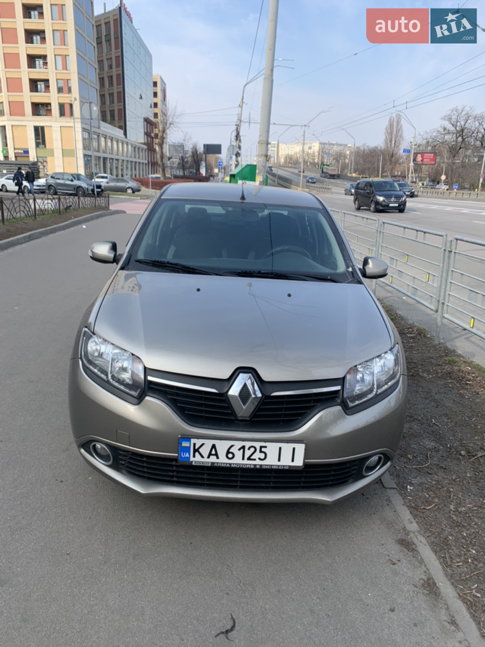 2013 Renault Logan - мініатюра 12