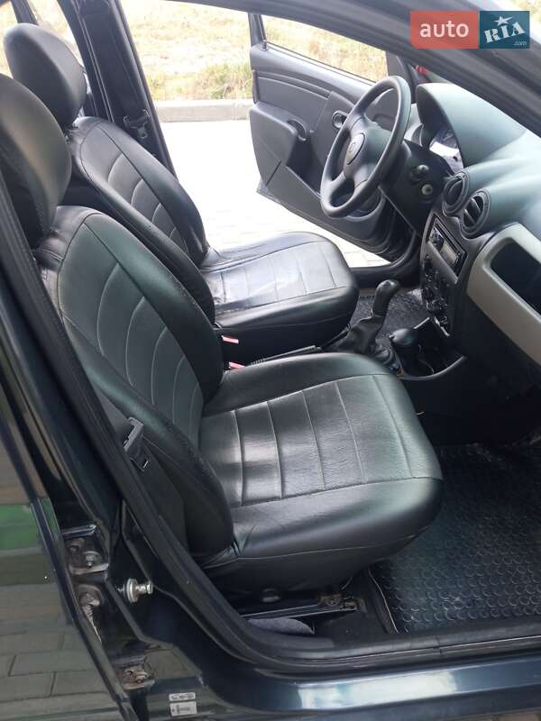 Седан Renault Logan 2009 в Львові фото 4 Седан Renault Logan 2009 в Львові