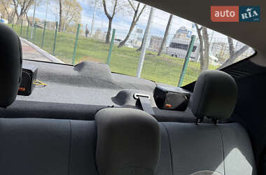 Седан Renault Logan 2010 в 