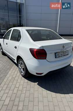 Седан Renault Logan 2021 в 