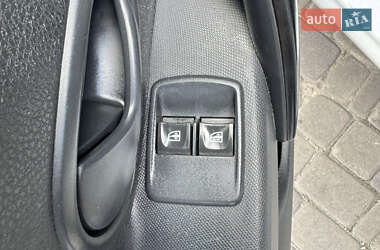 Седан Renault Logan 2013 в 