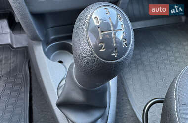 Седан Renault Logan 2019 в 