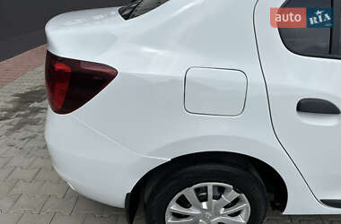 Седан Renault Logan 2019 в 