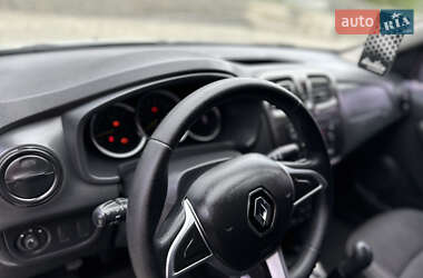 Седан Renault Logan 2019 в 