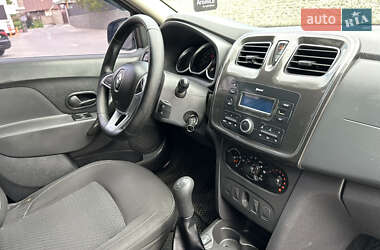 Седан Renault Logan 2019 в 