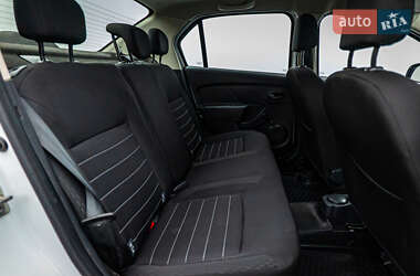 Седан Renault Logan 2020 в 
