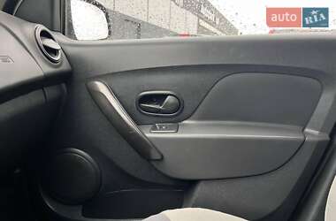 Седан Renault Logan 2018 в 