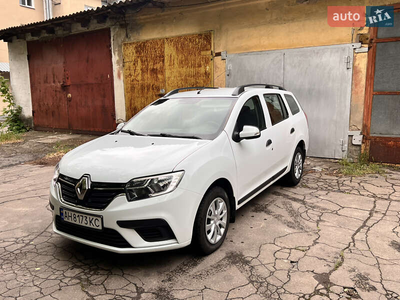 Универсал Renault Logan 2017 в 