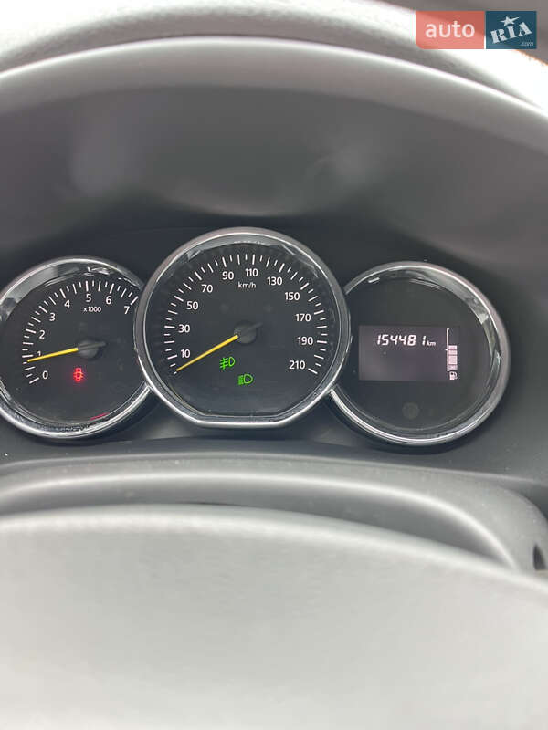 Седан Renault Logan 2013 в Царичанке