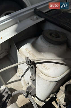 Седан Renault Logan 2012 в 