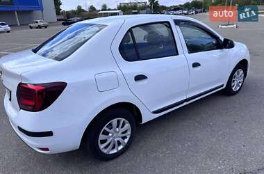 Седан Renault Logan 2019 в 