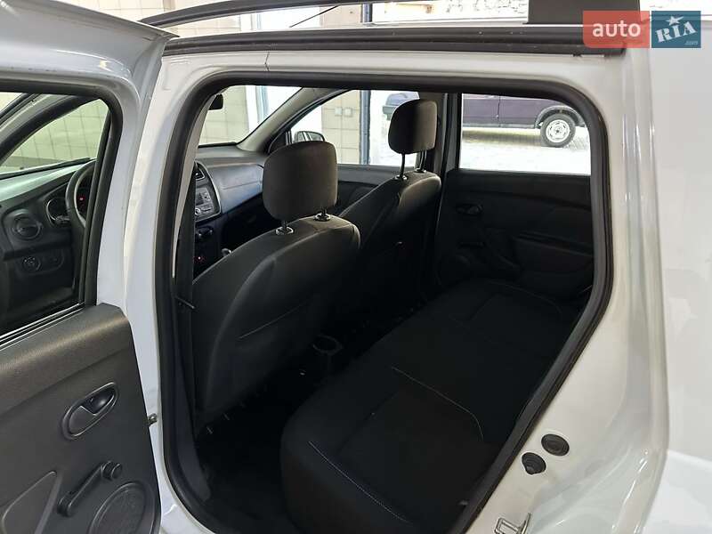 Универсал Renault Logan 2019 в Умани