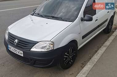 Универсал Renault Logan 2012 в 