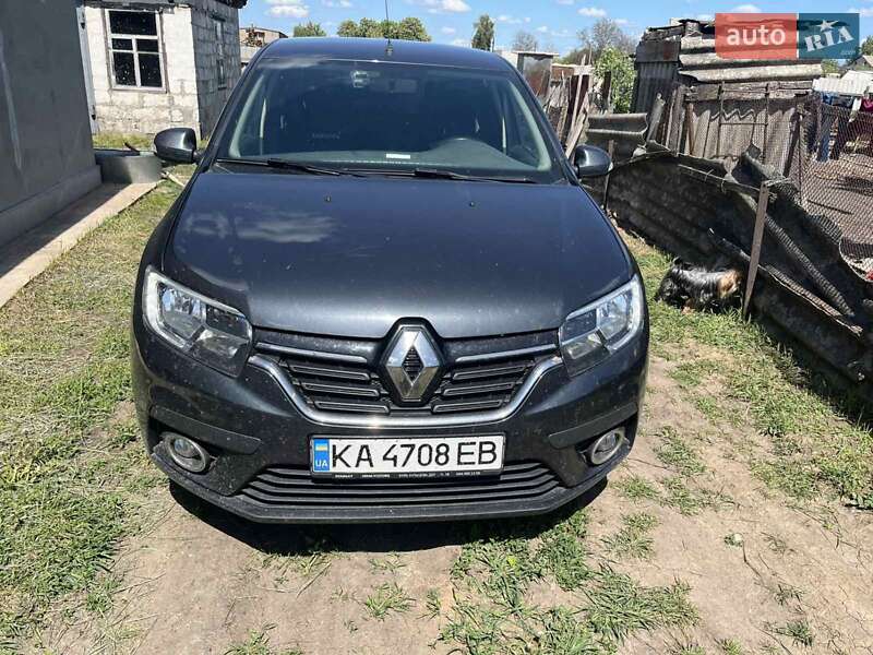 Renault Logan 2021
