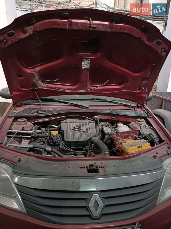 Седан Renault Logan 2012 в Луцьку