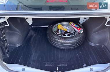 Седан Renault Logan 2019 в 