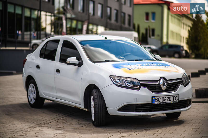 Седан Renault Logan 2015 в Львове