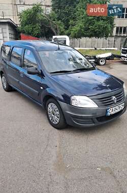 Универсал Renault Logan 2010 в Черкассах