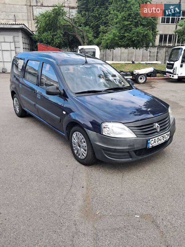 Renault Logan 2010