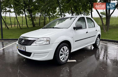 Седан Renault Logan 2012 в Києві