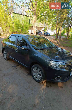 Седан Renault Logan 2021 в 